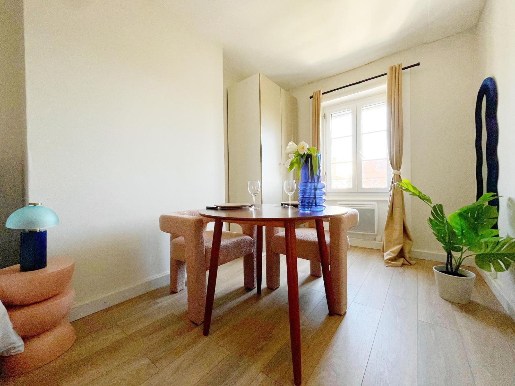 Radia Apartamento Lyon